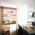 Sanni 3*